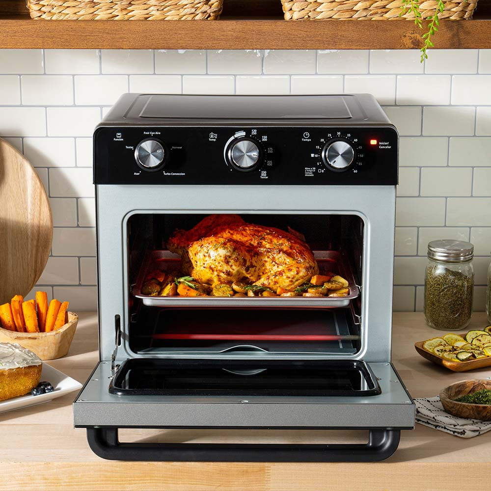 Oster® Horno con Freidora de Aire, Capacidad de 22 Litros