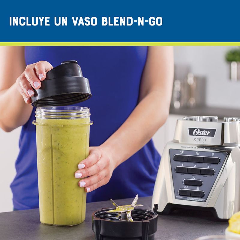 Licuadora-Xpert-Series™-Oster®-con-Control-de-Textura-y-Vaso-de-Vidrio-y-un-Blend-N-Go-Plateada-BLST3A-CPG