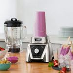Licuadora-Xpert-Series™-Oster®-3-Programas-Automaticos-Control-de-Textura-Vaso-de-Vidrio-Vaso-Tritan™-Blend-N-Go-Niquelada-BLST3B-CPG