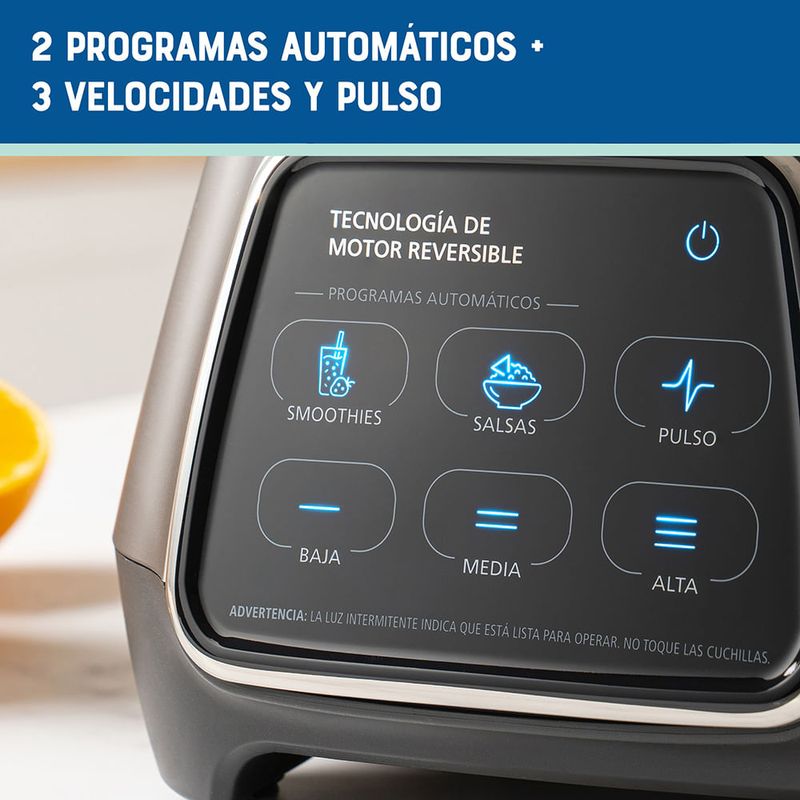 Licuadora-Oster®-Motor-Reversible-Pantalla-Tactil-3-Velocidades-y-2-Programas-Automaticos-700-W-Vaso-Blend-N-Go-Plateada-BLSTPYG1312XBG